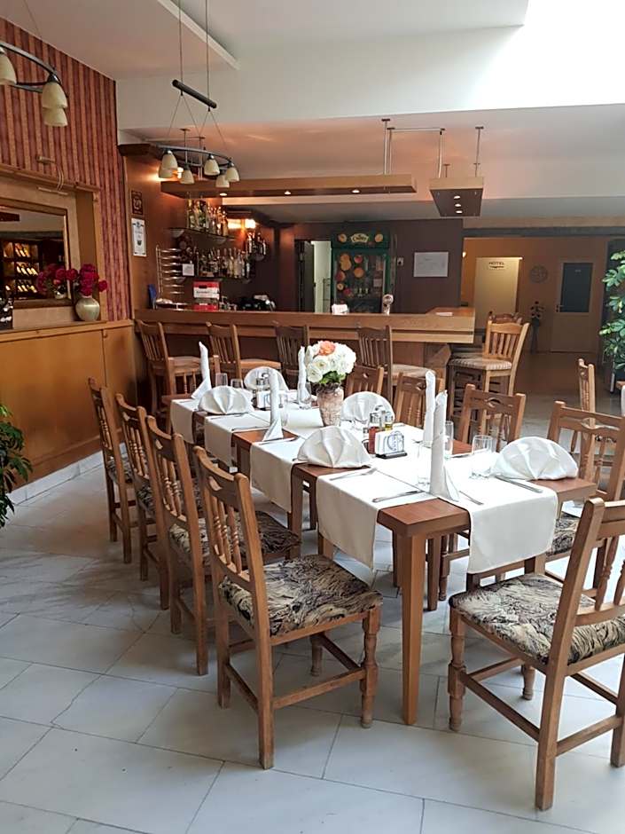 Mirana Family Hotel