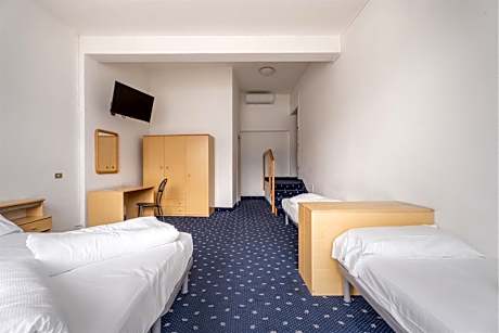 Family Room with Lake View