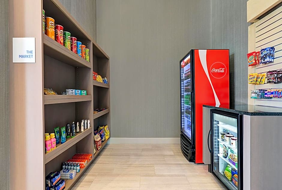 Holiday Inn Express Kingston West By IHG