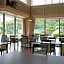 Wisterian Life Club Toba