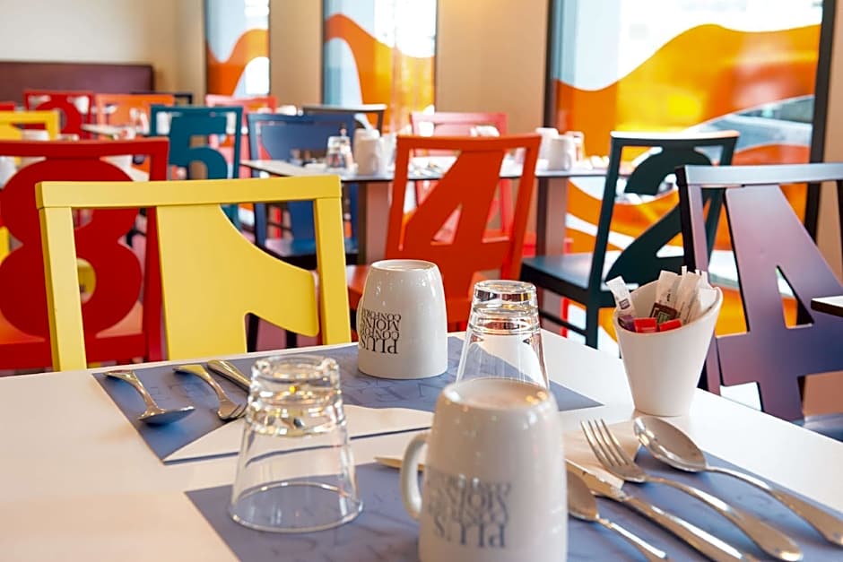 Kyriad La Rochelle Centre - Les Minimes