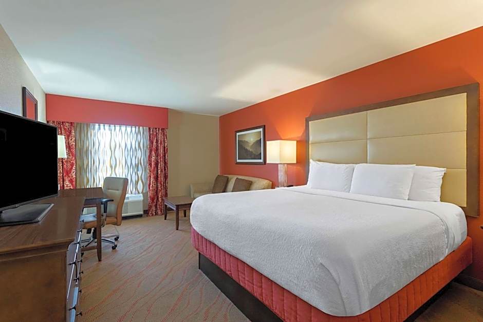 La Quinta Inn & Suites by Wyndham Pigeon Forge
