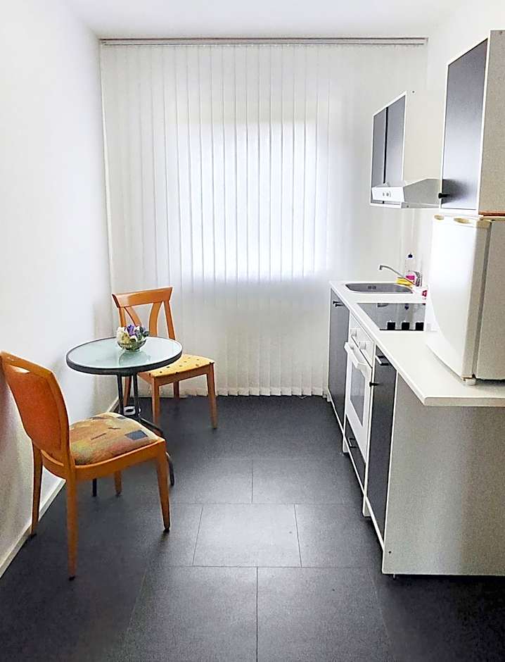 Hotel Hellers Twenty Four II -24h-Check-In-