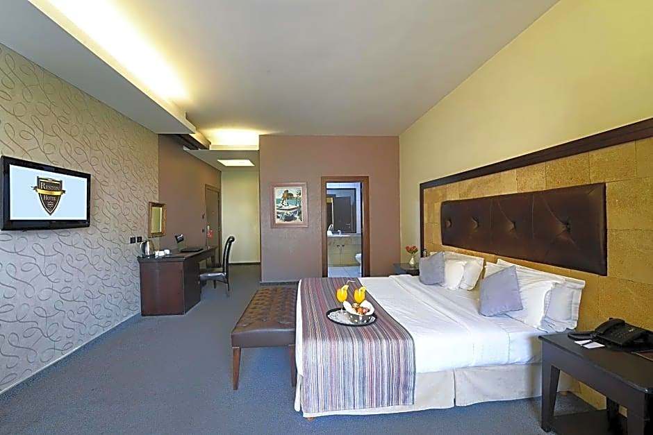 Reston Hotel