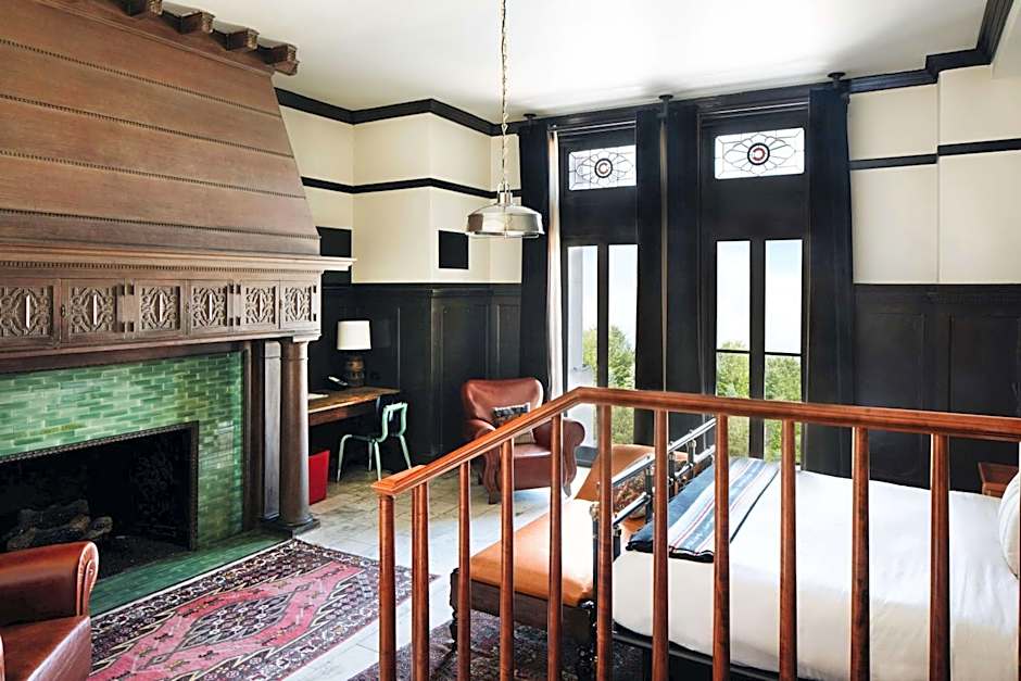 Chicago Athletic Association, part of Hyatt