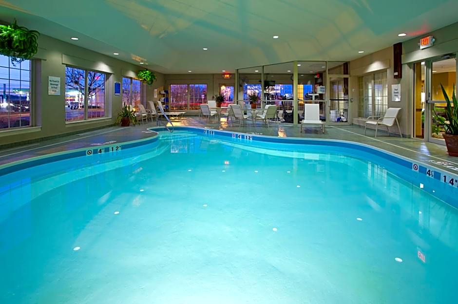 Holiday Inn Express Hotel & Suites Sunbury-Columbus Area By IHG