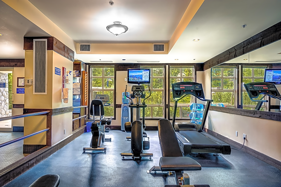 Blackcomb Springs Suites by CLIQUE