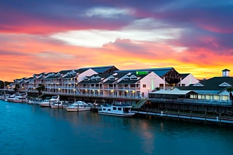 Holiday Inn Hotel & Suites Clearwater Beach South Harbourside, an IHG Hotel