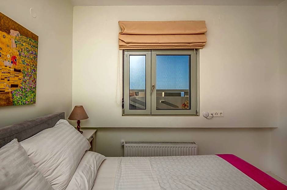 VIVIAN Art Apartments