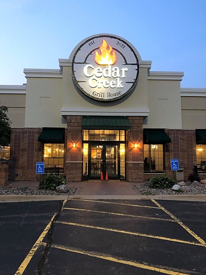 Holiday Inn Hotel And Suites Wausau-Rothschild By IHG