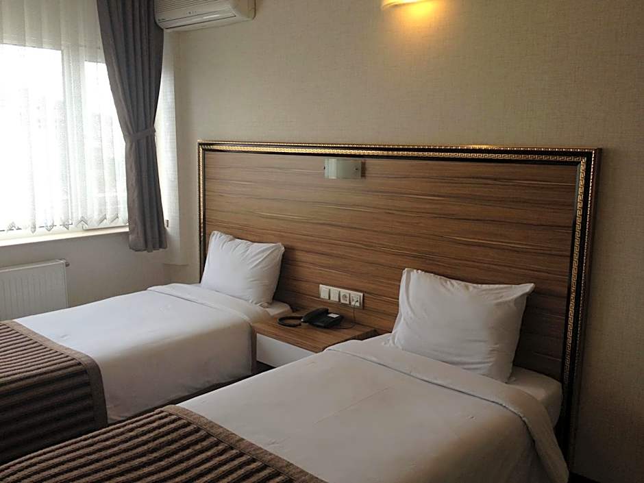Buyuk Hotel