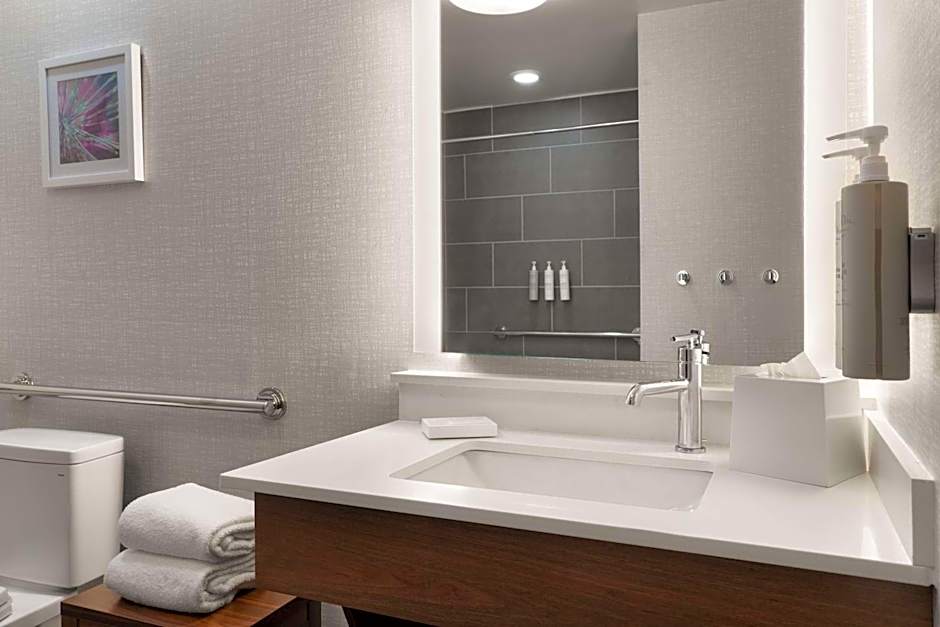 Hampton Inn By Hilton Spring Lake - Ft. Bragg