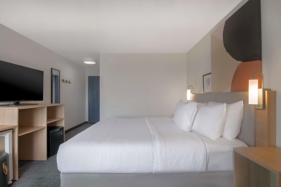 Spark by Hilton Montgomery EastChase