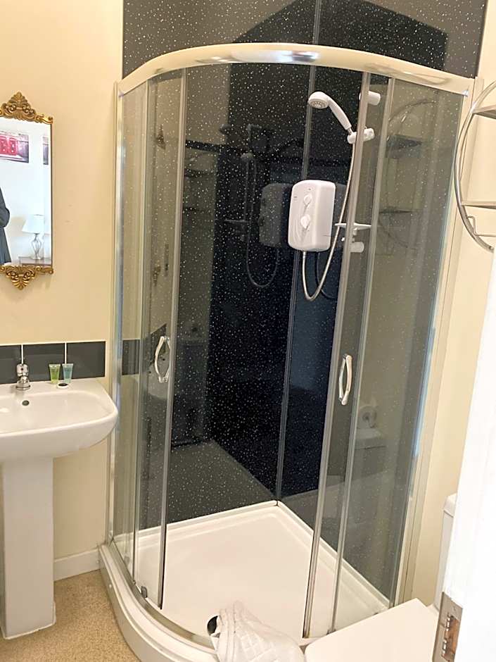 The New Brighton Hotel