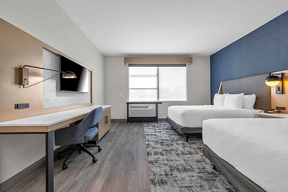 La Quinta Inn & Suites by Wyndham San Jose Silicon Valley