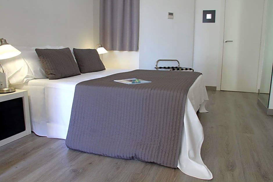 Aparthotel Atenea Calabria