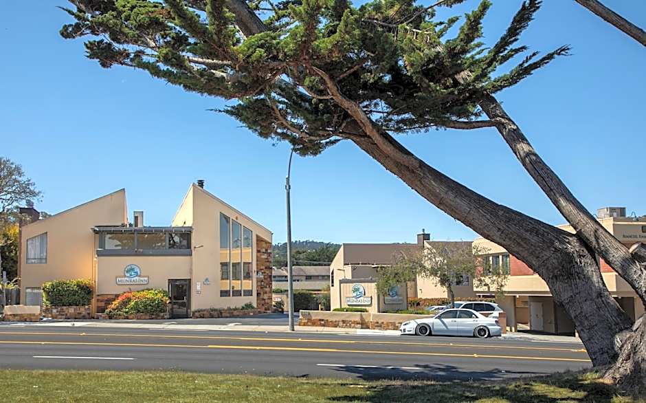 Munras Inn