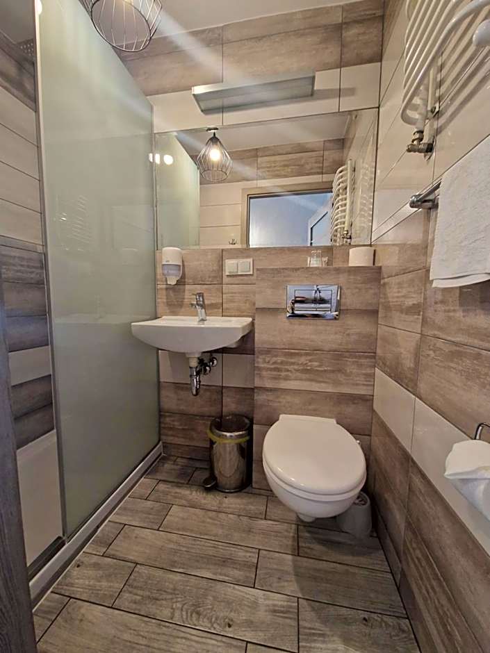 Hotel Miłosz Restauracja, Basen dla dzieci, Sala Zabaw, Siłownia