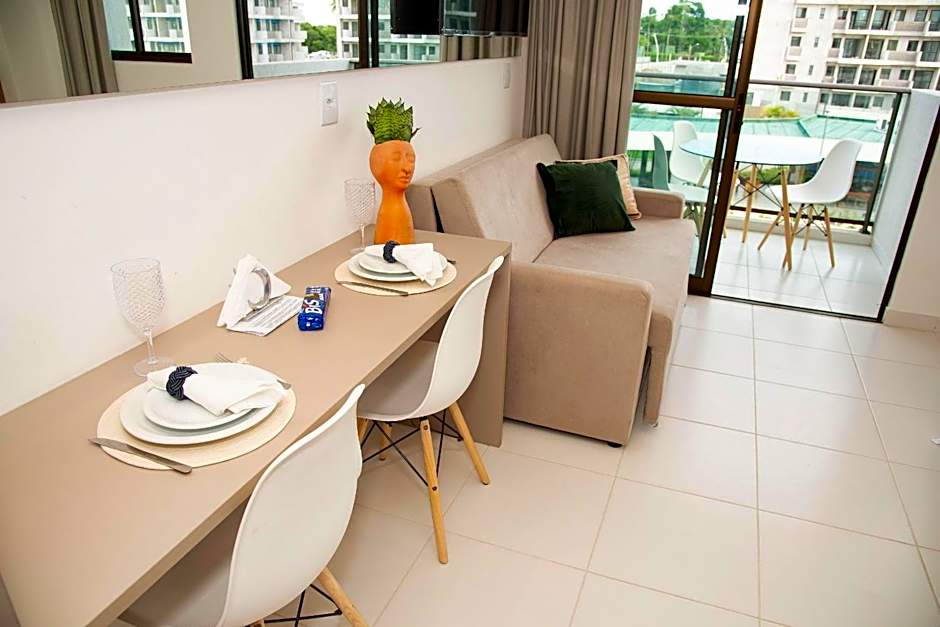 Charmoso Estúdio em Muro Alto com Vista para piscina