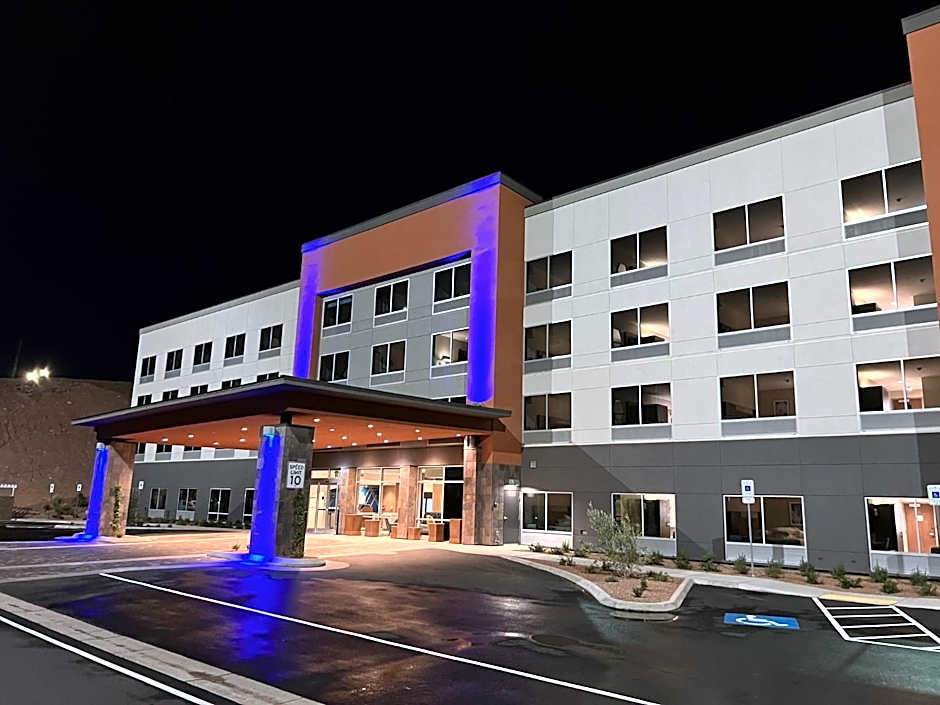 Holiday Inn Express And Suites Henderson South - Boulder City By IHG