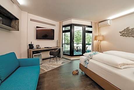 Deluxe Double Room with Balcony