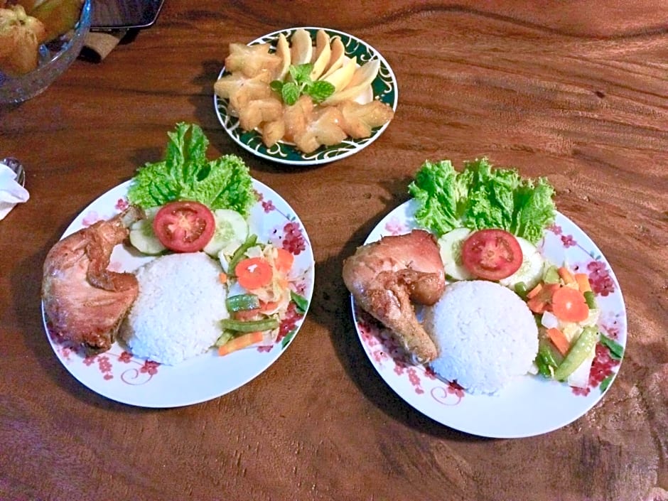 Watukarung Ristu Homestay