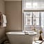 Rosewood Vienna