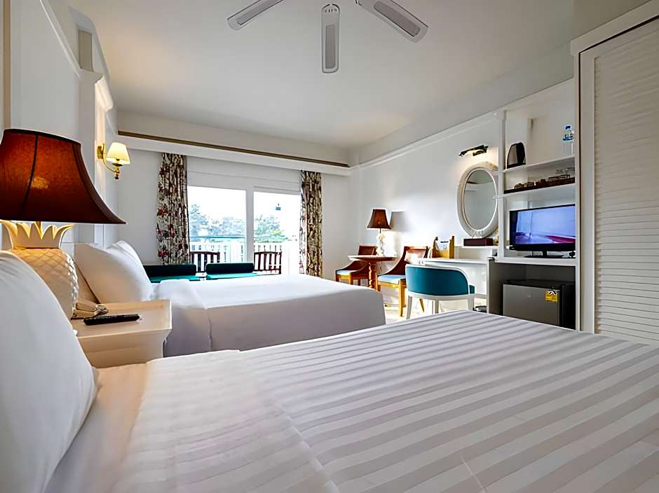 Andaman Seaview, Karon Beach - SHA Plus