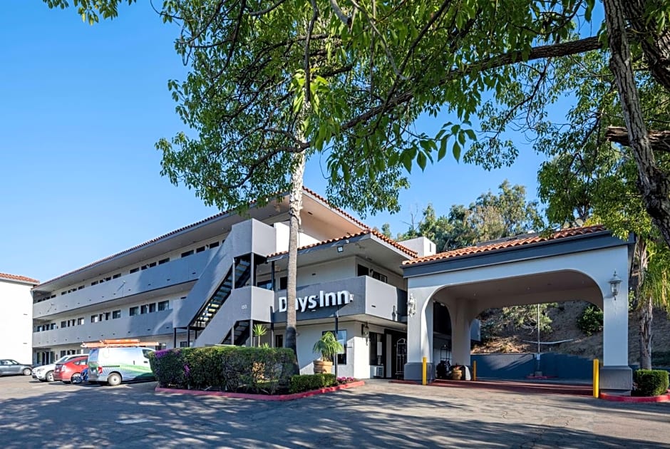 Days Inn by Wyndham Encinitas Moonlight Beach