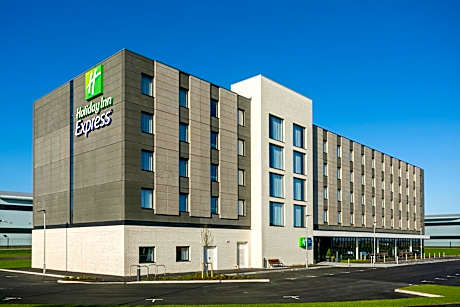 Holiday Inn Express Bridgwater By IHG