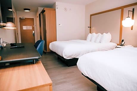Queen Room with Two Queen Beds