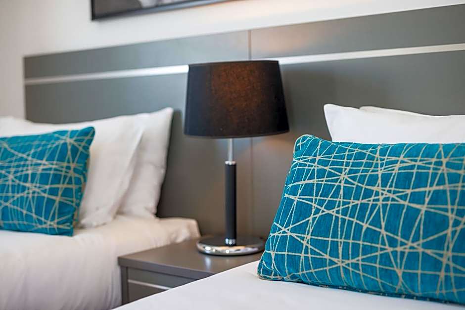 Central Kensington Apartments