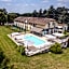 Les Secrets Chateau Pey La Tour - Logis Hotels & Restaurant