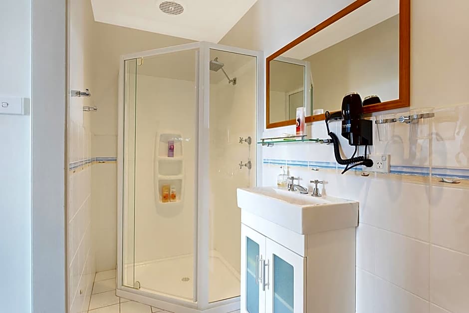 Anchors Aweigh - Adult Guests Only