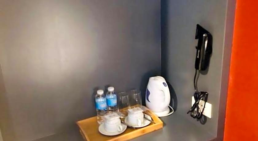 Wow Budget Hotel Cubao