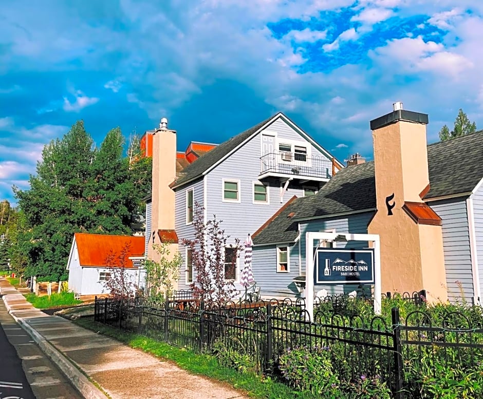Fireside Inn & Hostel