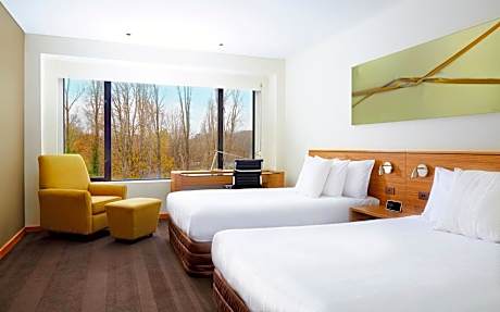 Crowne Plaza Canberra By IHG