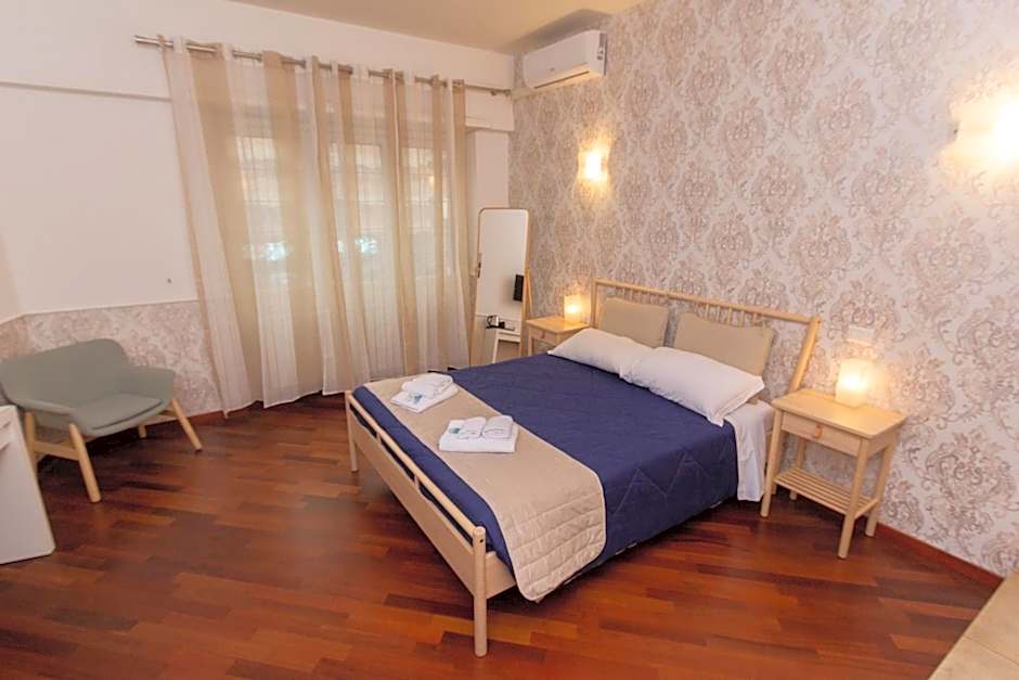 Aurelio Deluxe Rooms