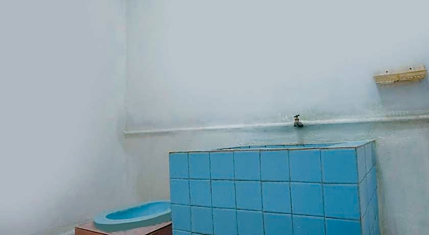 OYO Life 2638 Hotel Raya