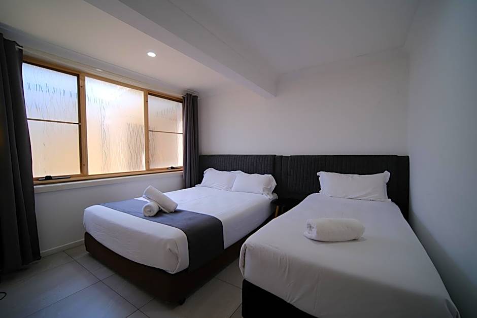 Golf Place Inn Wollongong