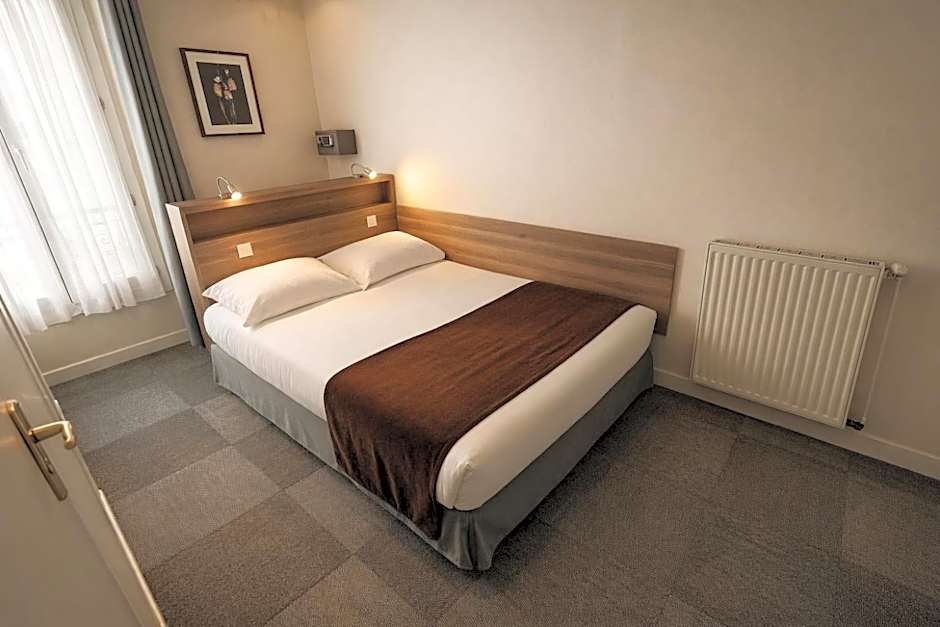 Hotel Cosmos