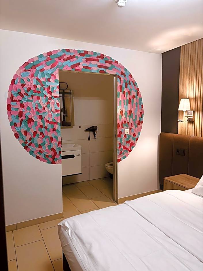 Nani City Hotel Self Check-In