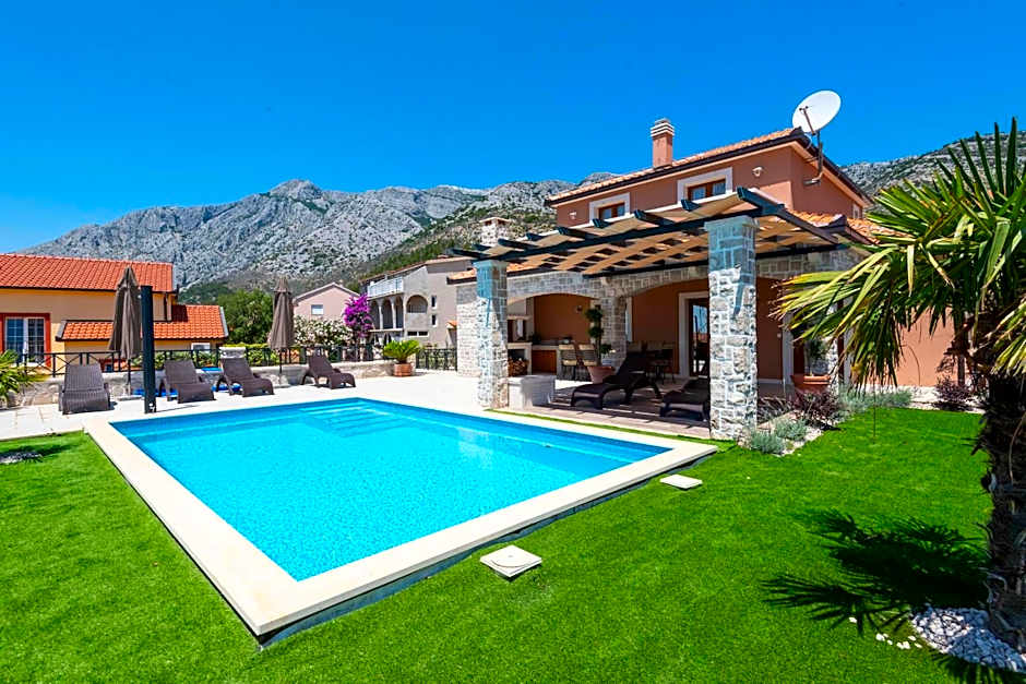 Villa Aria — 49 fotoğraftan 1. fotoğraf