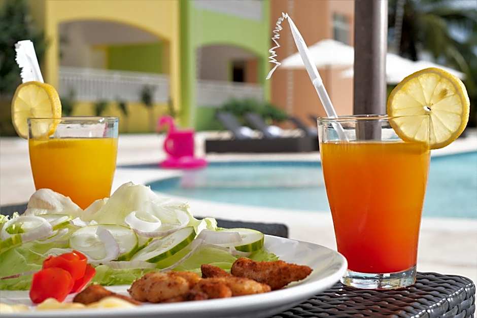 Los Flamencos Aparthotel Beach Club