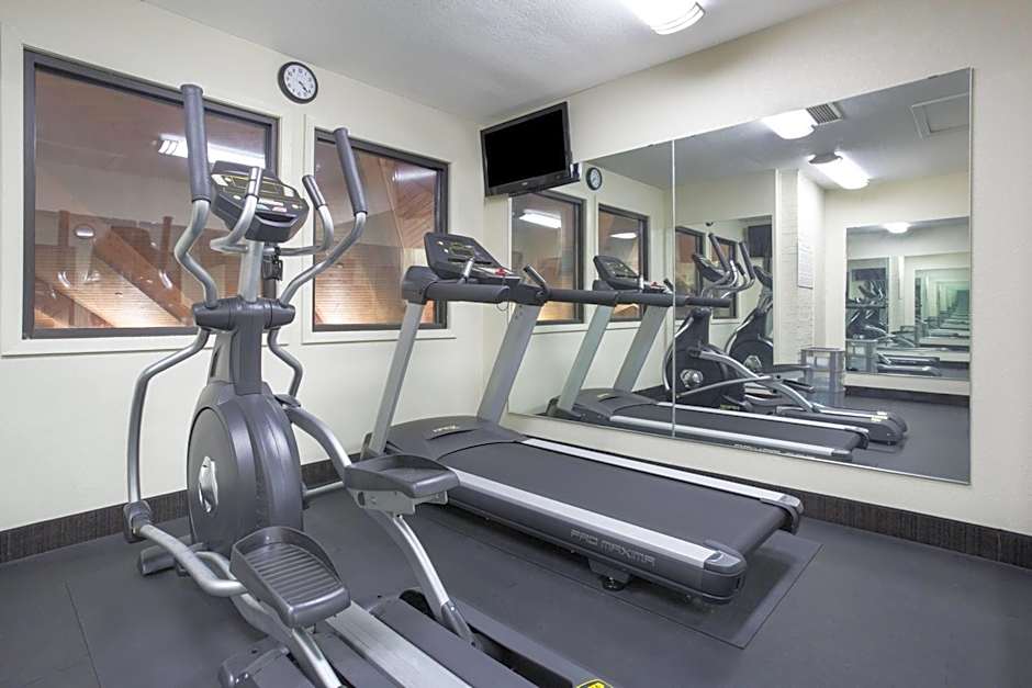 AmericInn by Wyndham Mount Pleasant