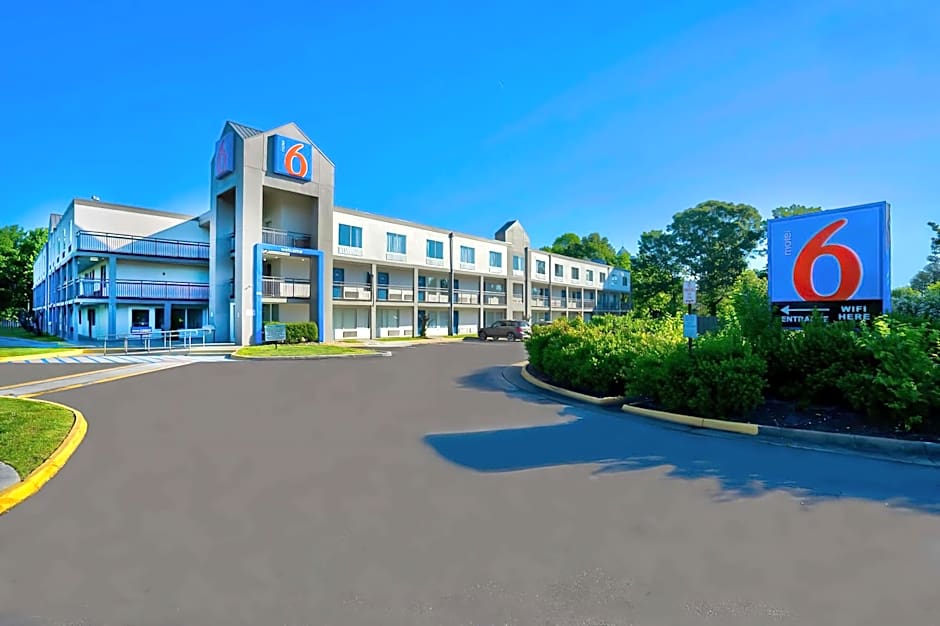 Motel 6 Virginia Beach
