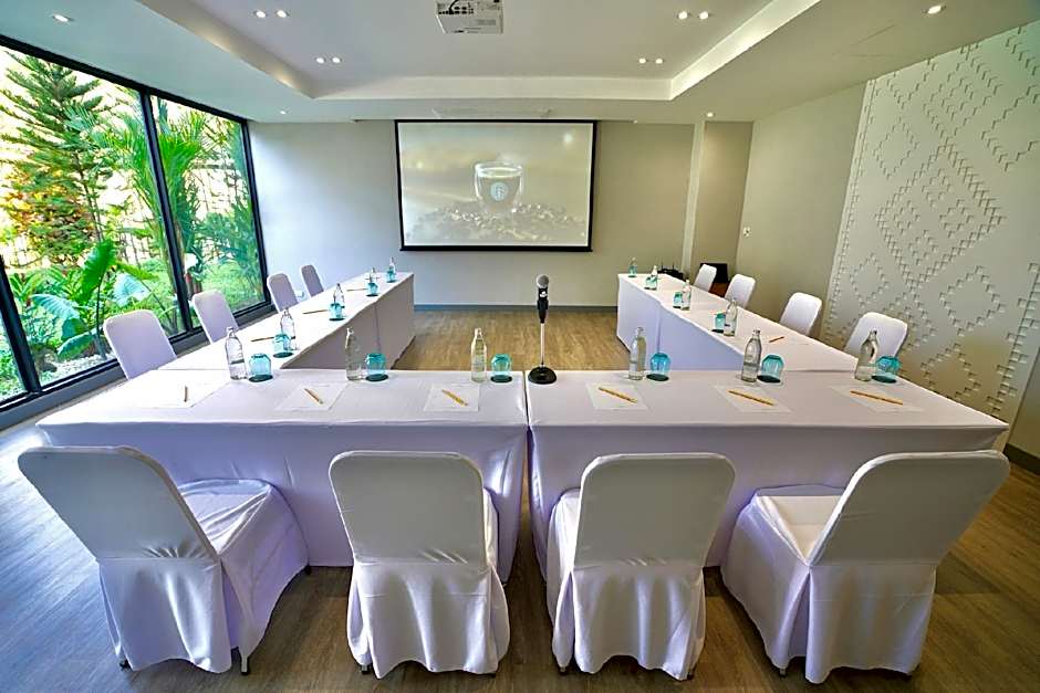 CANALIS SUVARNABHUMI AIRPORT HOTEL (SHA Plus)