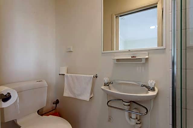 H & D Apartments