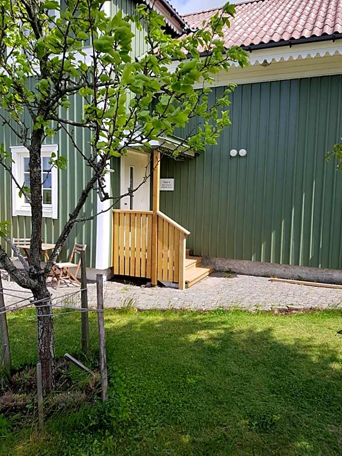 Vare 4 vandrarhem AB