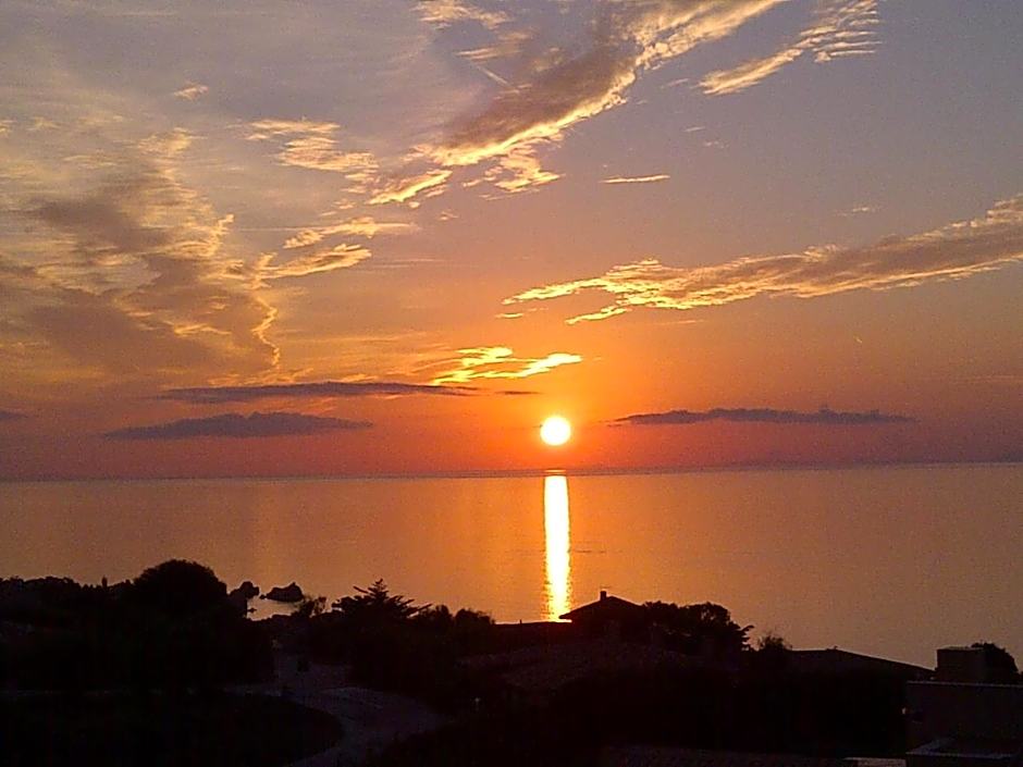 Costa Paradiso Resort